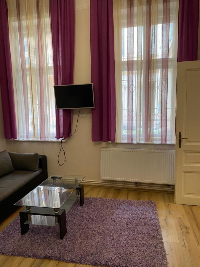 Mandy Apartments Budapest Bagian luar foto