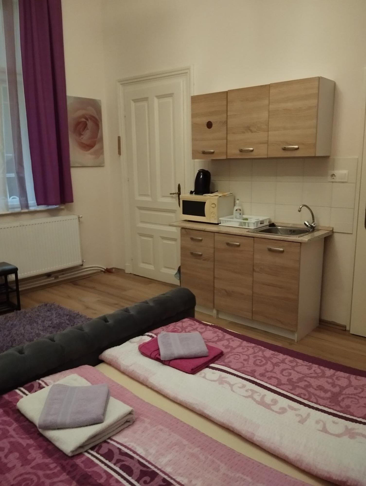 Mandy Apartments Budapest Bagian luar foto